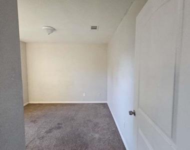 11919 Greenmesa Drive - Photo Thumbnail 4