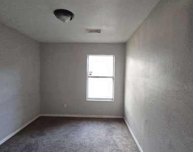 11919 Greenmesa Drive - Photo Thumbnail 3