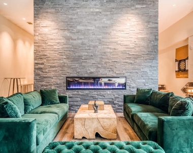 3550 Main Street - Photo Thumbnail 19