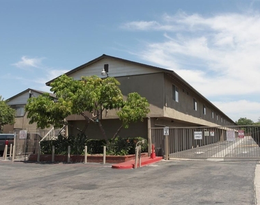 2901 N Bristol St - Photo Thumbnail 1