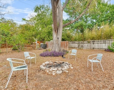 8001 Briarwood Lane - Photo Thumbnail 28