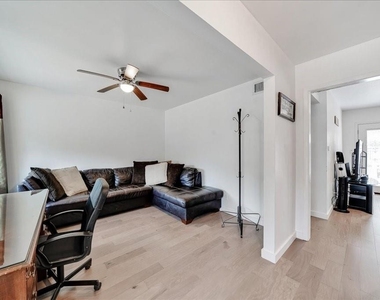 8001 Briarwood Lane - Photo Thumbnail 6