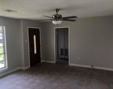 306 Tennyson Street - Photo Thumbnail 2