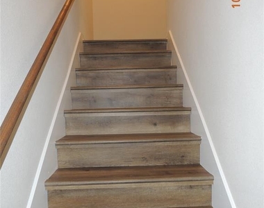 615 Hayman Street - Photo Thumbnail 22