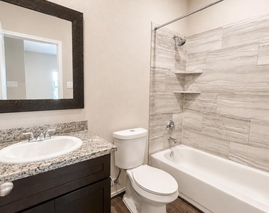 615 Hayman Street - Photo Thumbnail 30