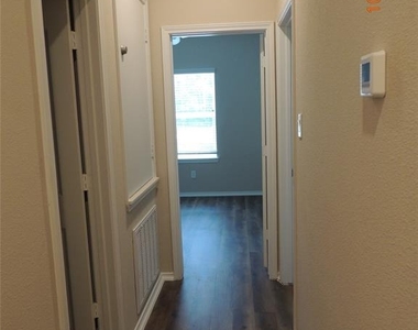 615 Hayman Street - Photo Thumbnail 23