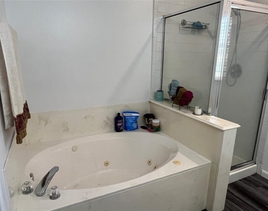 28723 Sedgefield Street - Photo Thumbnail 32