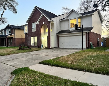 28723 Sedgefield Street - Photo Thumbnail 3