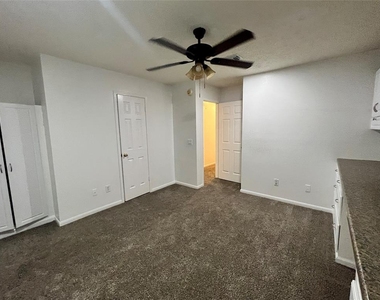 28723 Sedgefield Street - Photo Thumbnail 21
