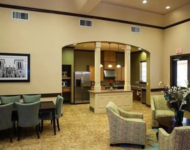 779 W Mayfield Boulevard - Photo Thumbnail 10