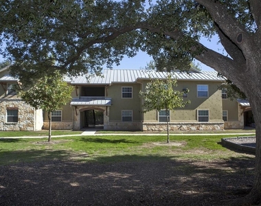 779 W Mayfield Boulevard - Photo Thumbnail 7