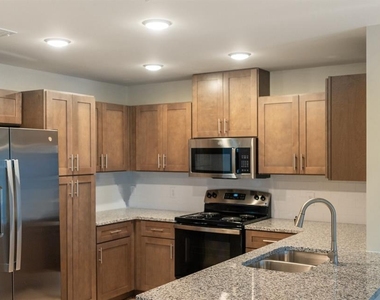 3432 Carr Rd - Photo Thumbnail 11