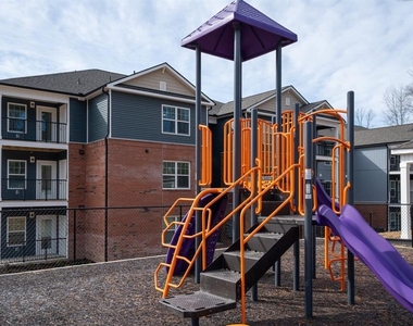 3432 Carr Rd - Photo Thumbnail 4