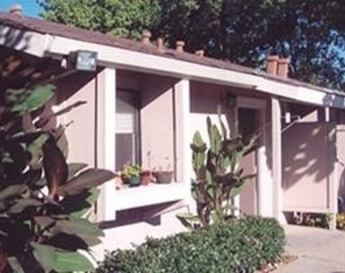 2654 Mcgregor Dr - Photo Thumbnail 4