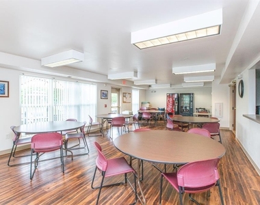 14 Frontier Ridge Ct - Photo Thumbnail 5