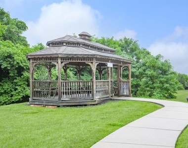 14 Frontier Ridge Ct - Photo Thumbnail 1