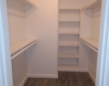 4655 Wild Indigo Street - Photo Thumbnail 5