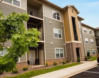 6015 Bristol Bluffs Cir - Photo Thumbnail 1