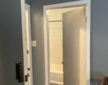 1828 Rosedale Street - Photo Thumbnail 9