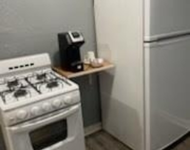 1828 Rosedale Street - Photo Thumbnail 26