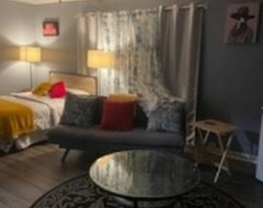 1828 Rosedale Street - Photo Thumbnail 14