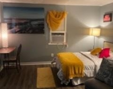 1828 Rosedale Street - Photo Thumbnail 13