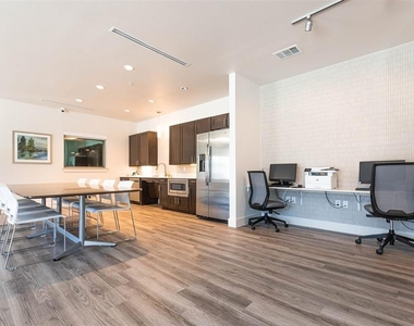 1806 Clubview Ave - Photo Thumbnail 5
