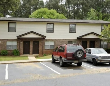 106 Meadow St - Photo Thumbnail 1