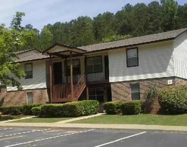 106 Meadow St - Photo Thumbnail 2