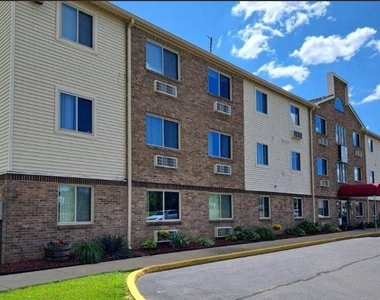 785 Regina Ln Nw - Photo Thumbnail 5