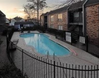 6202 Skyline Drive - Photo Thumbnail 26