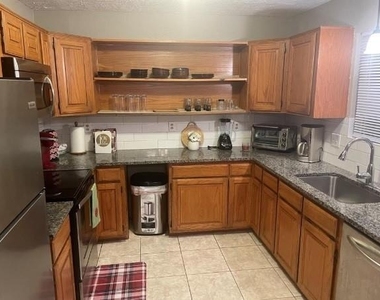 5711 Toddington Road - Photo Thumbnail 5
