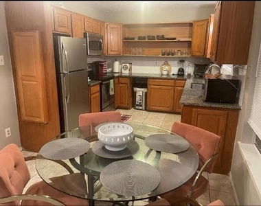 5711 Toddington Road - Photo Thumbnail 6