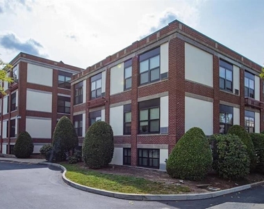 54 Haverhill St - Photo Thumbnail 3