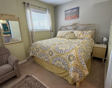 216 13th Avenue - Photo Thumbnail 10