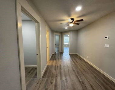 5802 Twisted Pine Court - Photo Thumbnail 14