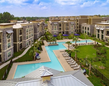 13802 Napoli Drive - Photo Thumbnail 13