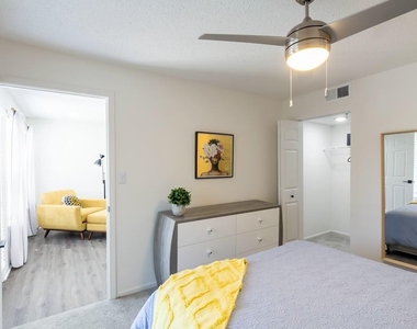 835 Oglethorpe Pl - Photo Thumbnail 30
