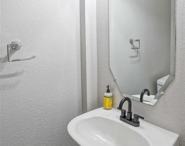 2137 Goliad Circle - Photo Thumbnail 29
