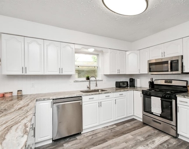 22723 Earlmist Drive - Photo Thumbnail 5
