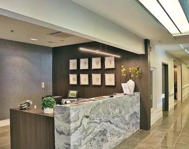22111 Woodward Ave - Photo Thumbnail 1