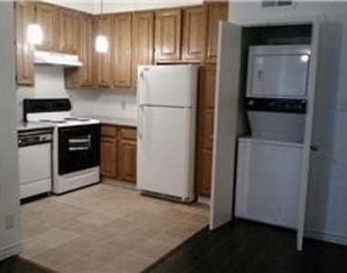 2211 S Braeswood Boulevard - Photo Thumbnail 6