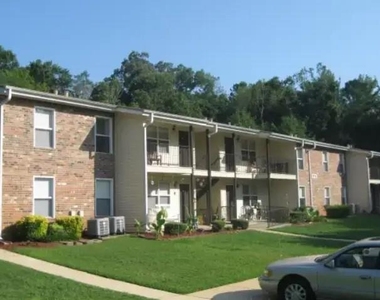 380 Regal St - Photo Thumbnail 2