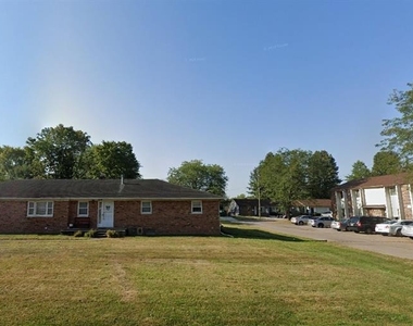 351 Fairview Ave - Photo Thumbnail 3