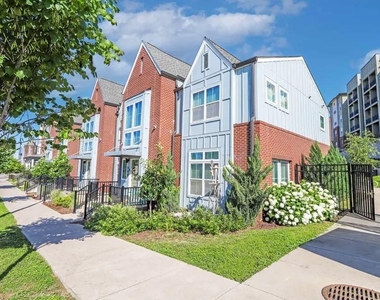 607 Lenore St - Photo Thumbnail 4