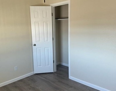 7302 Stewart Road - Photo Thumbnail 6
