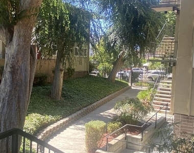 959 Torrano Avenue - Photo Thumbnail 5