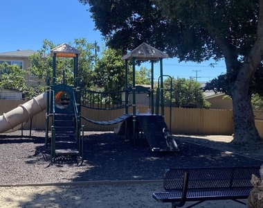 959 Torrano Avenue - Photo Thumbnail 9