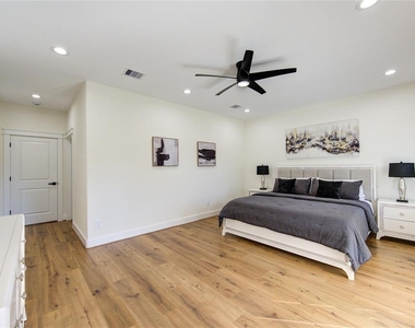 3406 Garapan Street - Photo Thumbnail 45