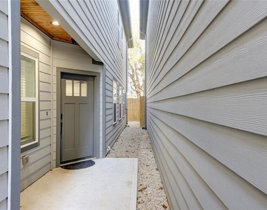 3406 Garapan Street - Photo Thumbnail 2